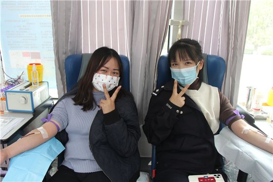 人民警察一心為民，捋袖捐血鐵血柔情——安康市公安局積極開展冬季獻(xiàn)血活動(dòng)